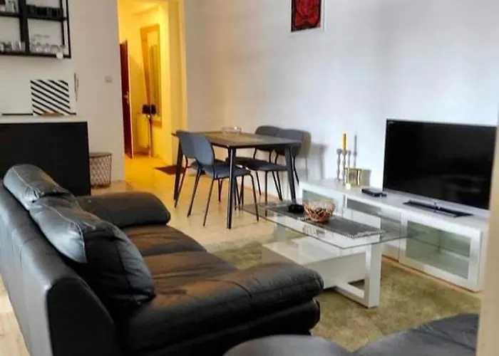 Lägenhet Bellevue Na Jezeru U Samom Centru Zlatibora ,terasa Sa Pogledom *